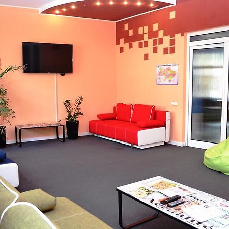 Wanted Hostel Lwów Zewnętrze zdjęcie
