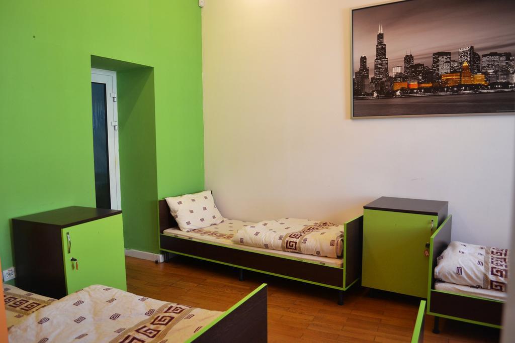 Wanted Hostel Lwów Zewnętrze zdjęcie