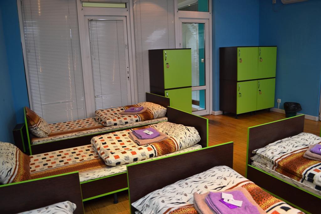 Wanted Hostel Lwów Zewnętrze zdjęcie