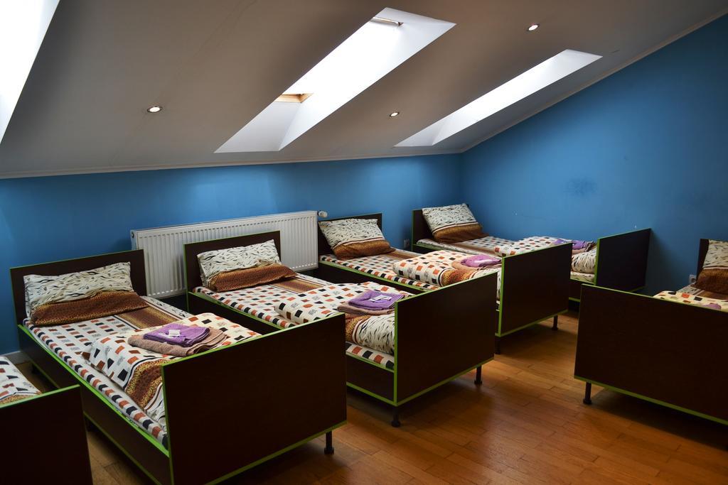 Wanted Hostel Lwów Zewnętrze zdjęcie