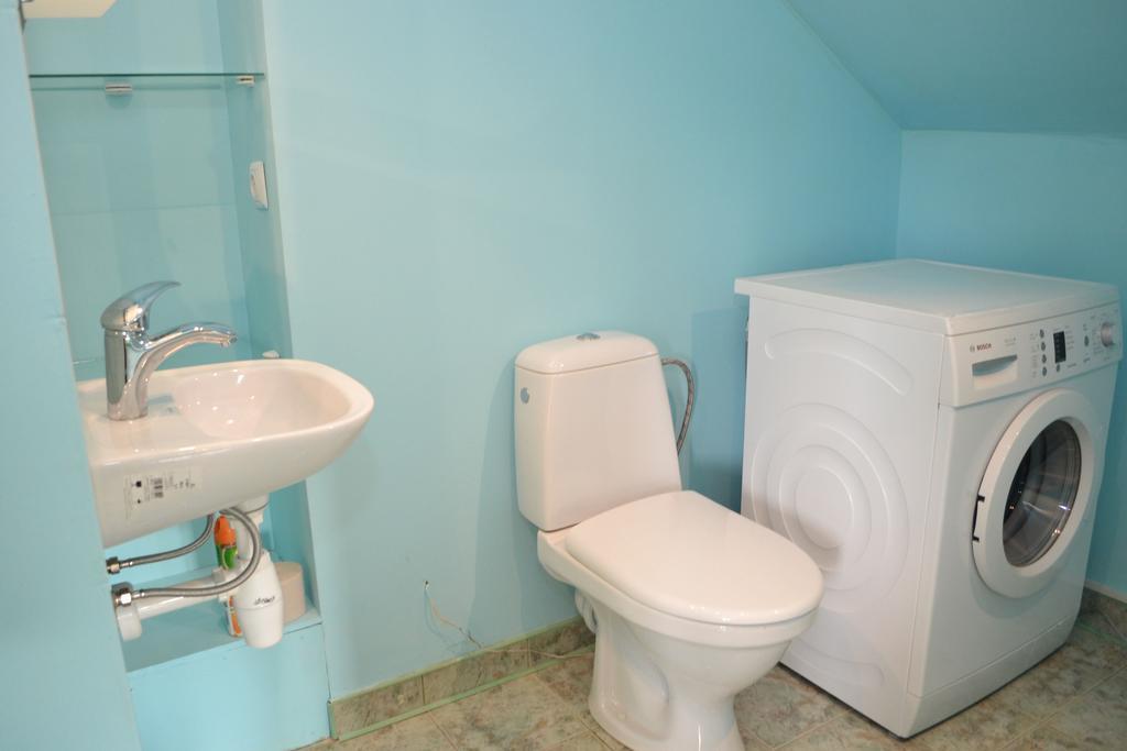 Wanted Hostel Lwów Zewnętrze zdjęcie